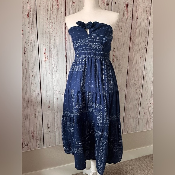 Universal Thread Dresses & Skirts - Western Bandana Print Dress sz Medium